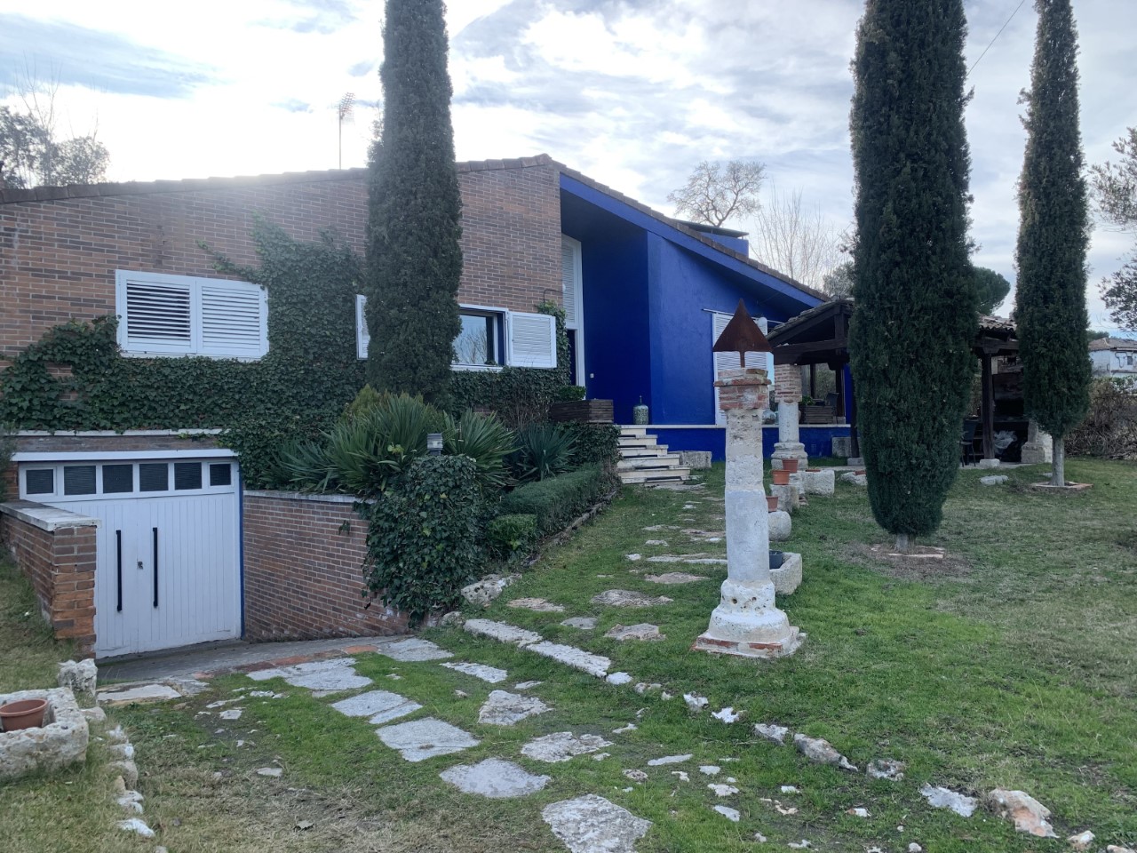 Casa con Parcela en urbanización privada a 10 min de Valladolid 1 Casa con Parcela en urbanización privada a 10 min de Valladolid 1